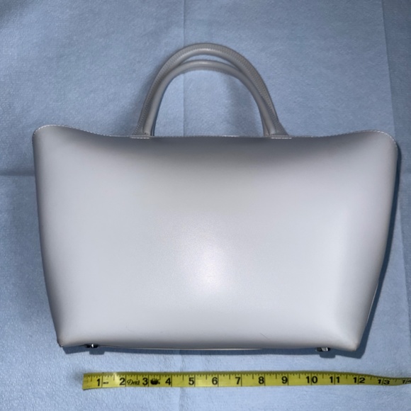 Handbag - Picture 9 of 12